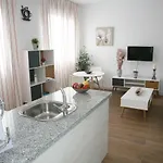 Balcon De - Adults Only شقة نيرخا