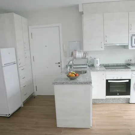 Balcon De - Adults Only