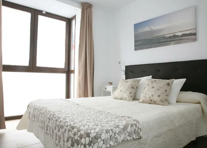 Balcon De - Adults Only